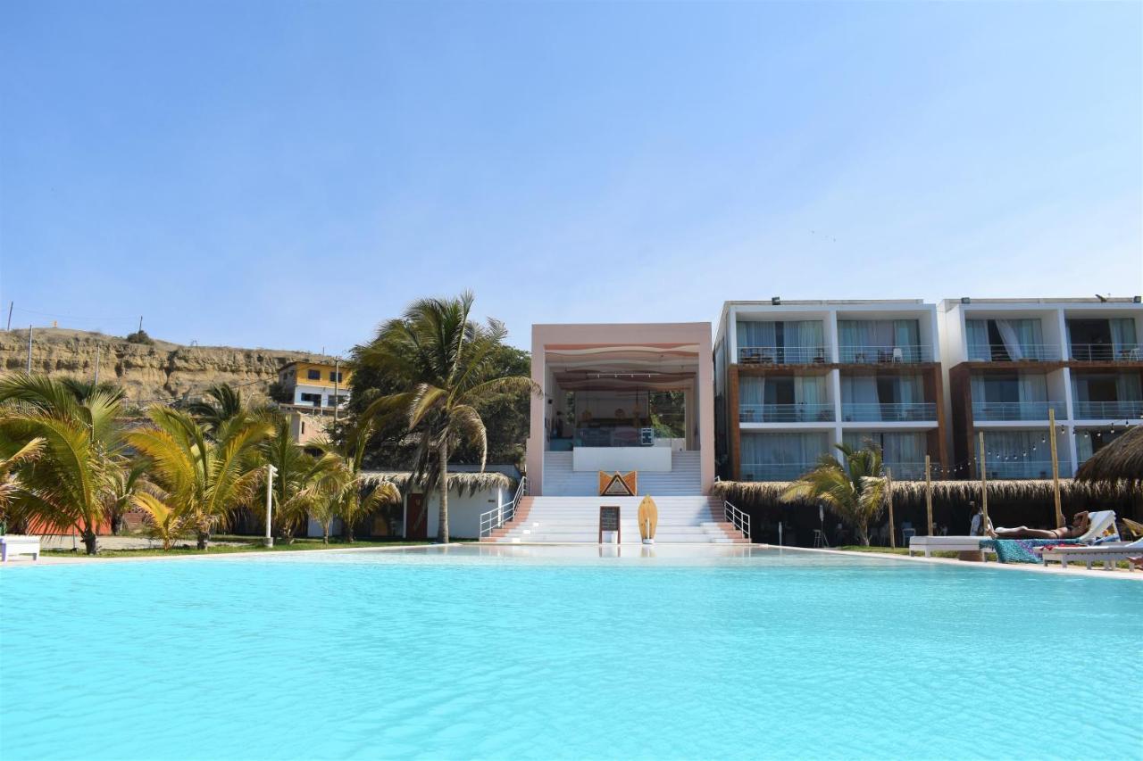 Socialtel Mancora Hotel Exterior photo