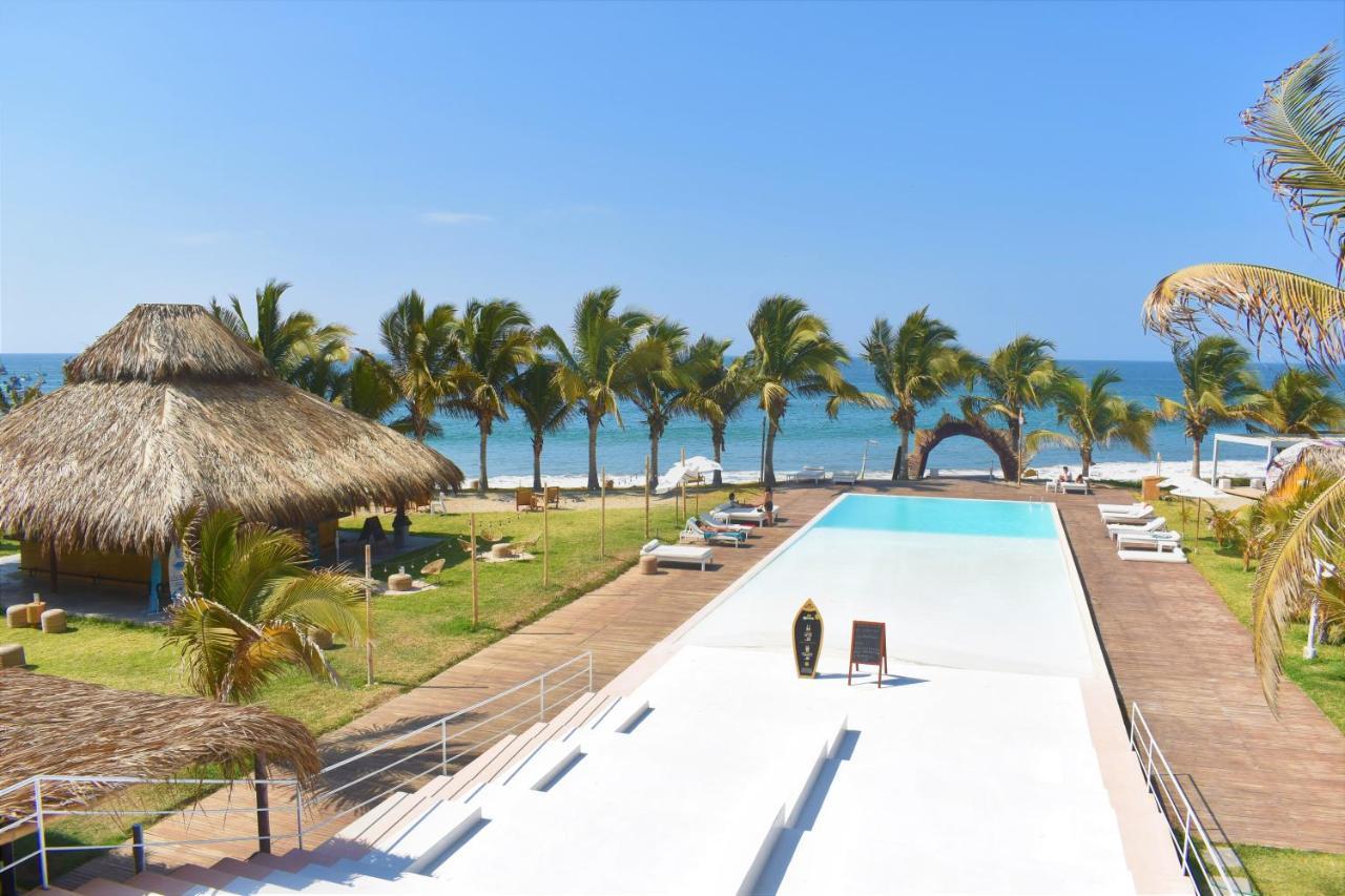 Socialtel Mancora Hotel Exterior photo