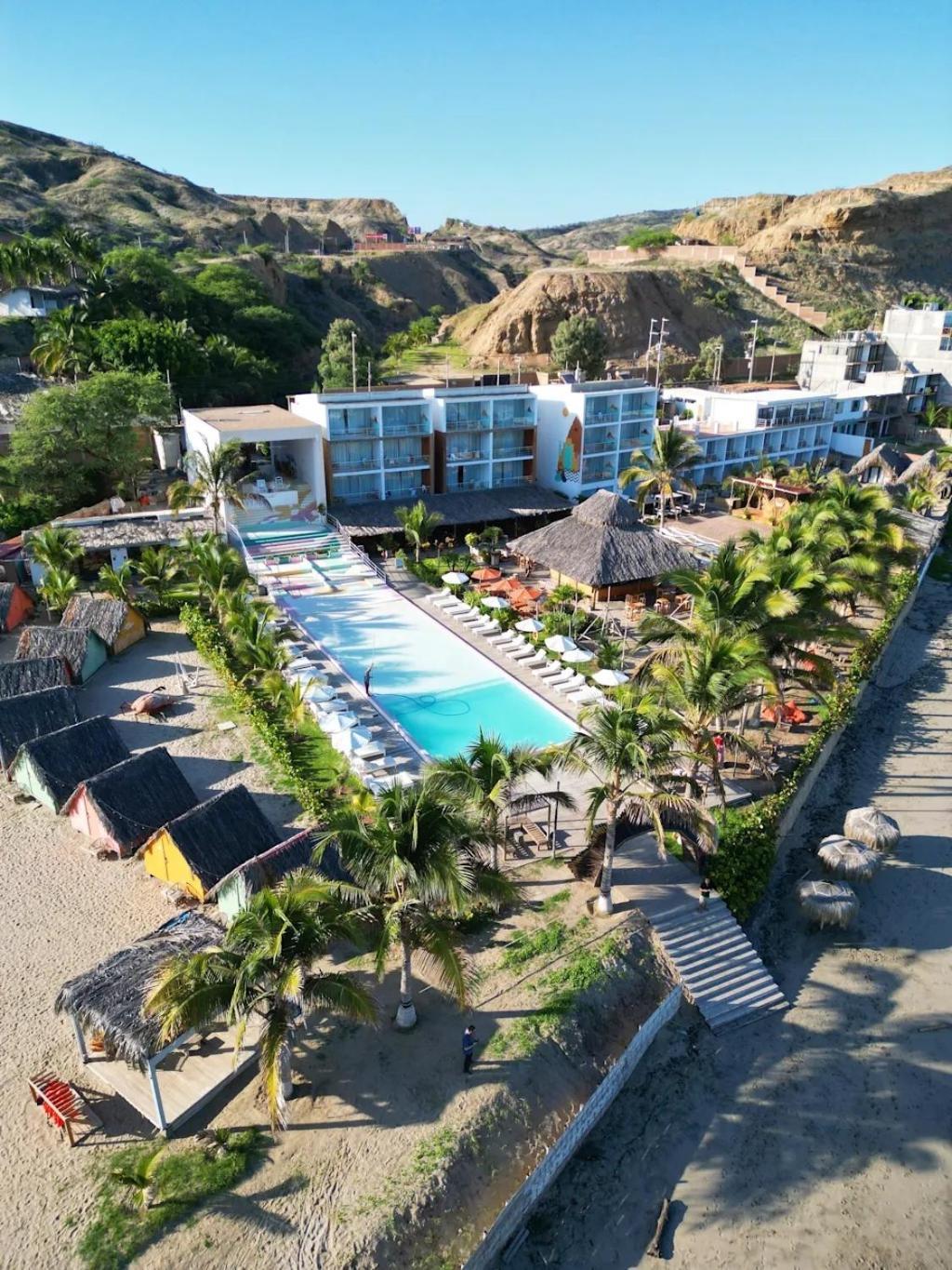 Socialtel Mancora Hotel Exterior photo