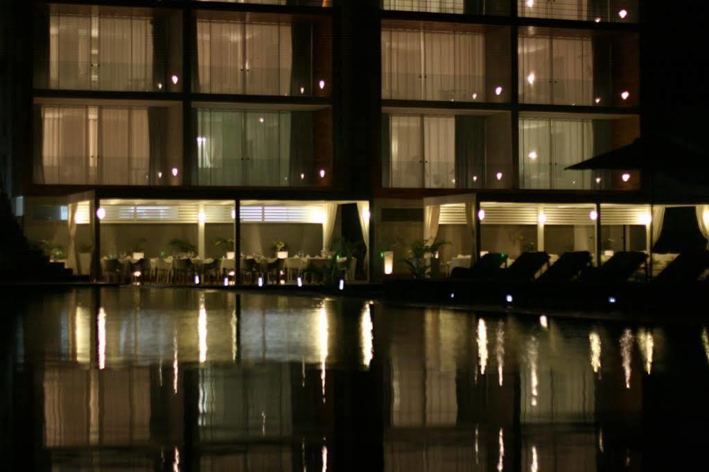 Socialtel Mancora Hotel Exterior photo